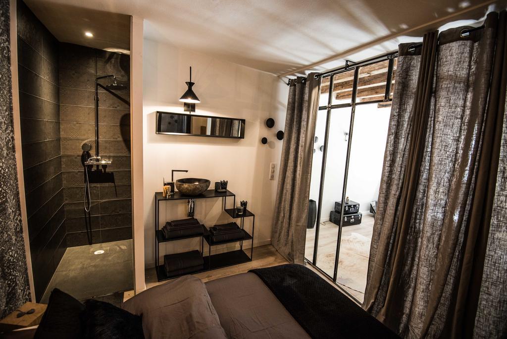 "Un Lieu Unique" Le Gold Et Le Cocon Apartment Annecy Luaran gambar